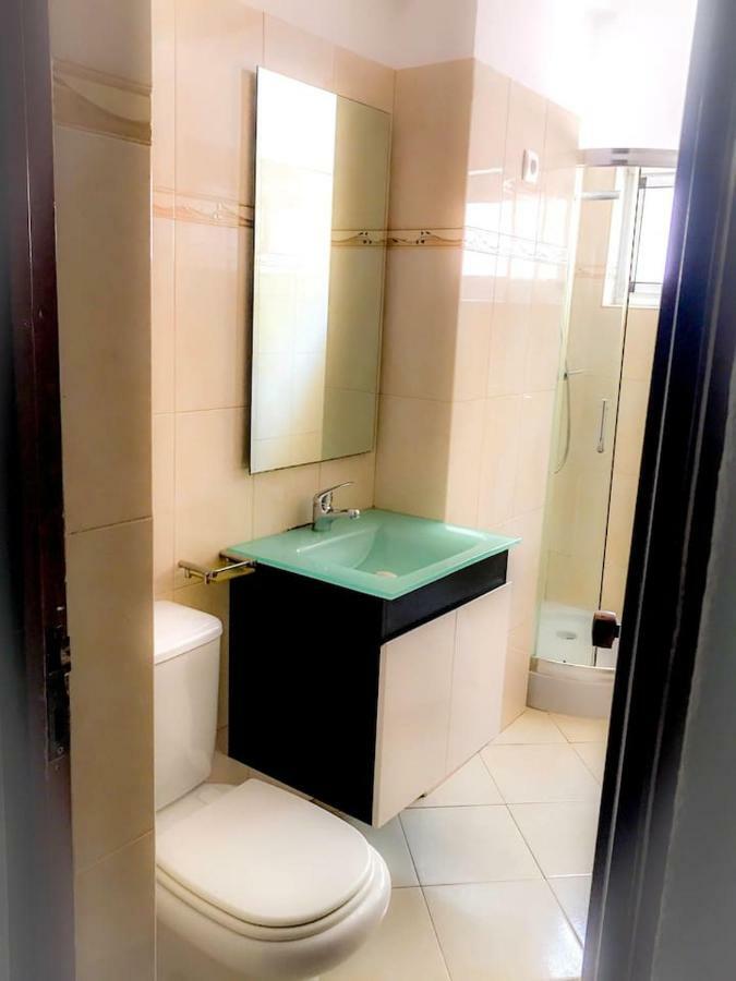 Fully Equipped 3-Bedroom Apt In Downtown Praia Exteriör bild